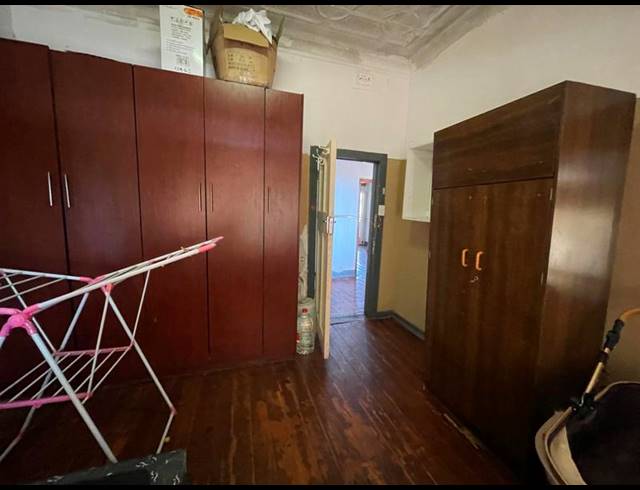 4 BEDROOM HOUSE FOR SALE IN BRIXTON
